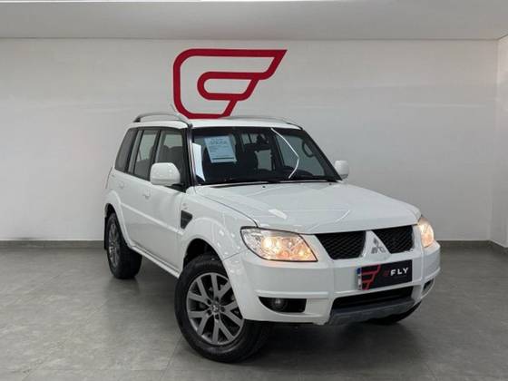 MITSUBISHI PAJERO TR4 2.0 4X2 16V 140CV FLEX 4P AUTOMÁTICO